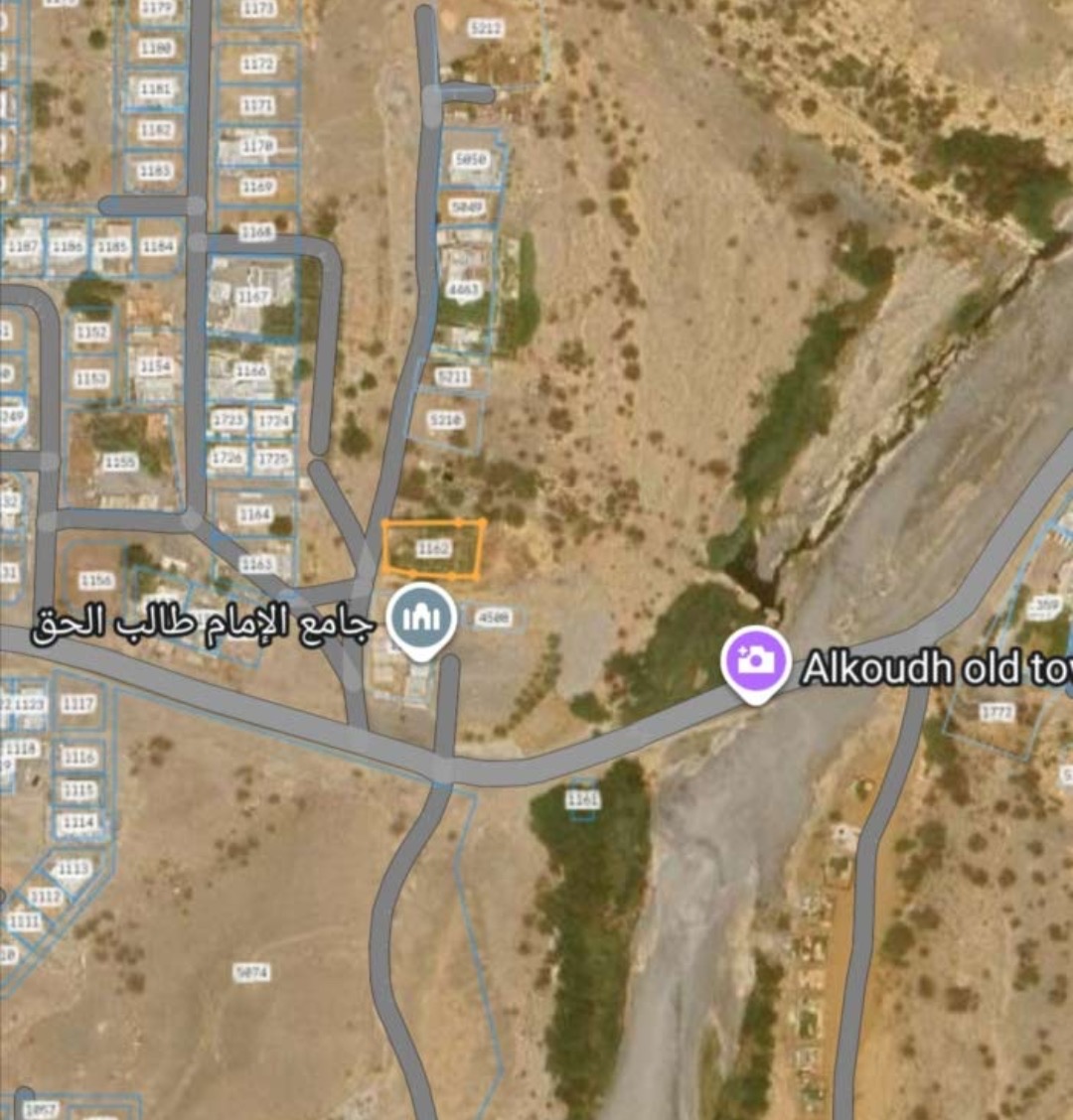 9d35e6ed-b585-4a28-9e0f-fba86280adc1